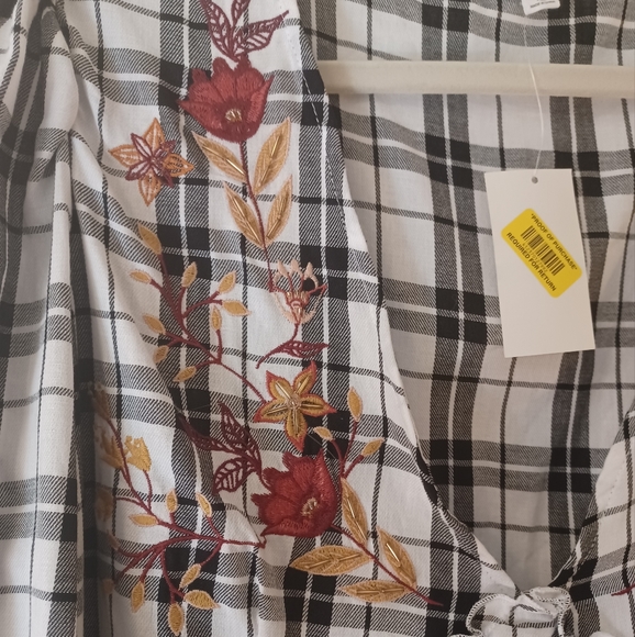 WOMENS XL NWT COCO-JAIMESON BUFFALO PLAID EMBROIDERED SHIRT - Picture 4 of 8